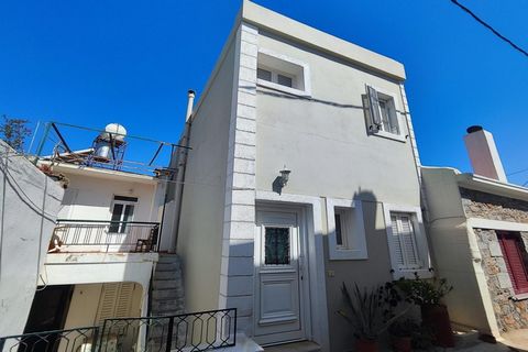 Located in Agios Nikolaos. This is a nicely renovated 2 bedroom house with balconies and beautiful views to the small village of Voulismeni, Agios Nikolaos, Crete. Voulismeni is a traditional village only a few minutes walk to the small town of Neapo...