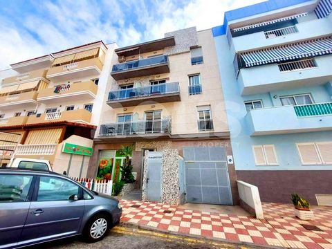 Referentie: 04206. Apartment te koop, Adeje , Tenerife, 2 Slaapkamers, 66 m², 229.000 €