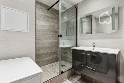 photo no. 12