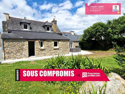 Située dans un hameau tranquille de la commune du Cloître Saint-Thegonnec à moins 15 mn de morlaix, cette charmante maison en pierre, couverte d'une élégante toiture en ardoise, est nichée au coeur de la campagne du Finistère, à proximité des Monts d...