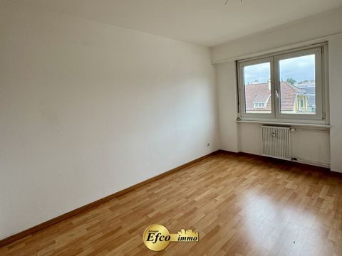 EXCLUSIVITE EFCO IMMO Saint-Louis ! Nous avons le plaisir de vous proposer à la vente cet appartement de 3 pièces à Saint-Louis. La copropriété où il se trouve est située à moins de 10 minutes à pied d'un arrêt de bus desservant la ligne 604 (Saint-L...