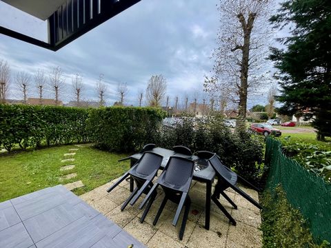 XXX EXCLUSIVITE NOMRANDY IMMOBILIER VILLERS SUR MER XXXX avenue des Gabions, résidence les portes de la mer , Superbe 3 pièces de 40m2 entièrement rénové de A à Z comprenant : beau séjour exposé ouest ouvrant sur jardin avec terrasse, cuisine indépen...