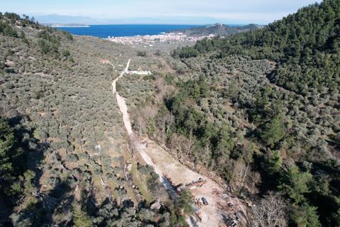 Property Code. 11701 - Agricultural FOR SALE in Thasos Limenas for € 250.000 . Discover the features of this 4000 sq. m. Agricultural: Distance from sea 1500 meters, facade length: 57 meters It has a building capacity of 200 sq.m., making it ideal fo...