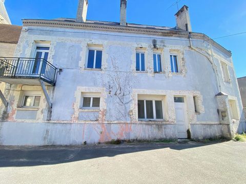 Maison - 261m² - Bruyères-et-Montbérault