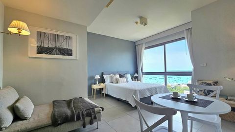Studio lägenhet till salu – Unixx South Pattaya Pris: ฿2.69 miljoner Storlek: 27 kvm | Våning: 29:e Ägande: Thailändsk kvot Plats: Pratumnak Hill / Södra Pattaya Njut av att bo i resortstil i hjärtat av Pattaya med denna fullt möblerade studio på Uni...