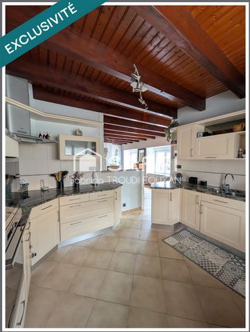 Maison en pierre rénovée avec soin au cœur de Saint-Carreuc (22)