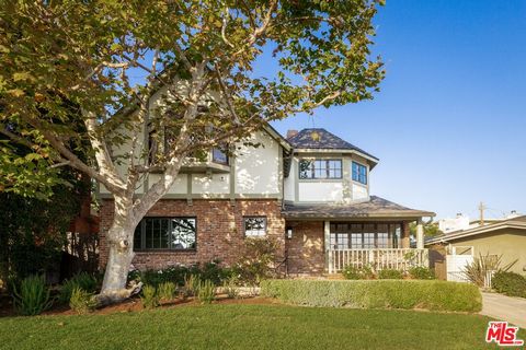 On one of Mar Vista's most coveted streets, with views to the ocean and Marina del Rey, this classic Tudor has been beautifully reimagined to honor its heritage while showcasing exceptional design, detail, and craftsmanship. The result is a home that...