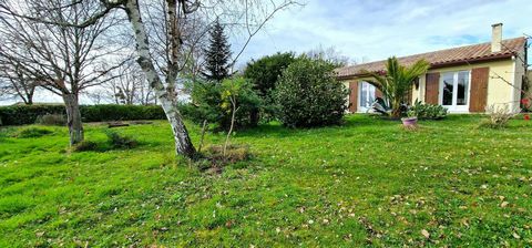 Maison de Plain-Pied, 97 m², 3 Chambres, Garage, Grand Jardin