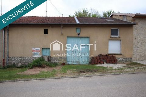 Maison de village deux pièces à finir de rénover.