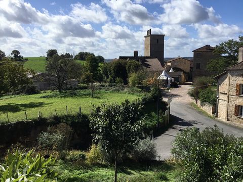 Demeure Historique à Cardaillac - 212 000