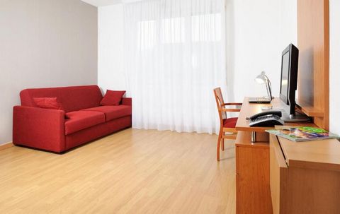 The residence is located to the west of Paris between the business districts of La Defense and Rueil 2000. It offers fully equipped and furnished studio and 1-bedroom apartments. the property is 3.5 km far from U Arena. All of the apartments have fre...