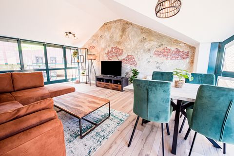 Welcome to our modern apartment in industrial vintage style! Perfect for couples, families, friends business travelers or even singles. Bright rooms, high ceilings, fully equipped kitchen, comfortable beds, and a balcony for relaxing moments. All not...