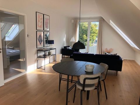 This friendly sunny 2 room apartment, which is located on the 2. floor of a small, new build apartment building (only 6 parties), is ready to move into. This is a first time occupancy, the house was only recently completed. In the two beautiful rooms...