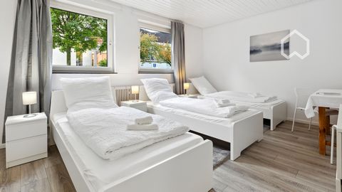 House details: Terrace: Enjoy relaxing evenings on our terrace and get some fresh air. Completely renovated: Our house has recently been completely renovated to provide the highest level of comfort and modern ambience. Parking spaces: Countless parki...