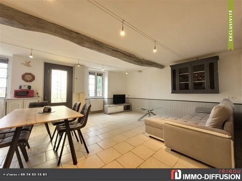 Mandate N°FRP137055 : In Clairac, Lot-et-Garonne, nearby, on foot, all shops, services. In a calm environment. It is with an exceptional view of the Lot that you will fall under the spell of this stone house renovated with quality and taste. Very bri...