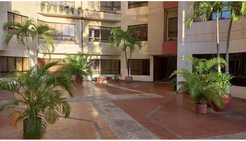 For sale 2 bedroom apartment in Bavaria close to everything! 5 minutes from the Historic Center, a few steps from the Ocean Mall, restaurants, supermarkets, schools, constant public transportation. Features: 2 bedrooms1 bathroomShared balcony with th...