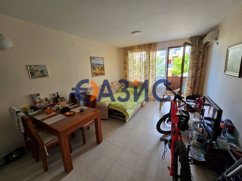 ID 33453018 Kosten: 79.000 Euro Ortschaft: Sveti Vlas Zimmer: 2 Gesamtfläche: 75 qm. Etage: 1/5 Wartungsgebühr: 8 Euro/m² (600 Euro) pro Jahr Bauphase: Das Gebäude wird in Betrieb genommen – Gesetz 16 Zahlungsschema: 2000 Euro Kaution, 100 % bei Unte...