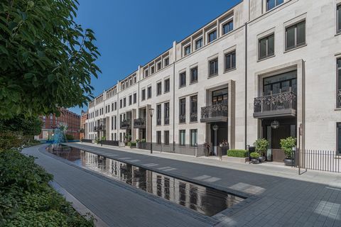 Thoughtfully designed, the house is in a historic location yet utterly modern and chic. Inspired by the Georgian townhouses that line the streets of Chelsea, this house has elegant finishes and grand proportions. Set on Whistler Square overlooking a ...