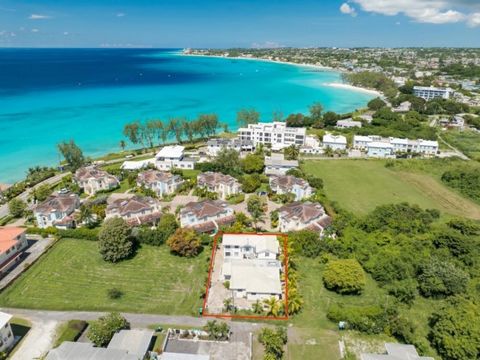 Edna's Dream is een prachtige residentie met vier slaapkamers en twee badkamers aan de pittoreske zuidkust van Barbados, aangevuld met twee extra appartementen met twee slaapkamers en één badkamer. Deze accommodatie ligt in het gewilde Enterprise-geb...