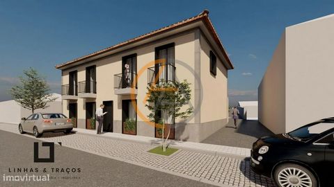 Moradia para reconstrução com projeto de arquitetura aprovado. Moradia com 3 frentes, inserida em terreno com 387 m2, localizado na Rua da Fonte Velha, junto ao Largo do Souto, em pleno coração da freguesia de Custoias. Projeto para a construção de e...