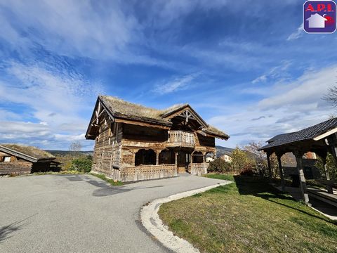 AN EXCEPTIONAL SETTING Discover this magnificent chalet located just 1 km from the slopes of the Cambre d'Aze ski resort and only 10 km from Font-Romeu, offering an ideal opportunity for a second home and rental investment. Composed of two dwellings ...