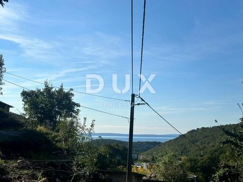 RIJEKA, SVILNO - Bouwkavel met prachtig uitzicht Bouwgrond te koop gelegen in Svilno, Rijeka, oppervlakte 1.490 m². Het land is volledig uitgerust met infrastructuur: water, elektriciteit, riolering en telefoon zijn al aangesloten, wat toekomstige bo...