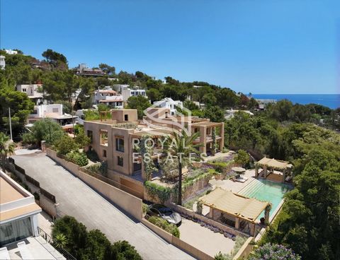 Located in the exclusive Cap Martinet area of Ibiza, a plot of land priced at \u20ac3.3 million offers an excellent opportunity for those seeking luxury and refinement. This parcel, ideal for a prestigious project, provides a perfect balance between ...