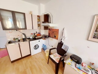 Price: €26.000,00 District: Sunny Beach Category: Apartment Area: 34 sq.m. Bathrooms: 1 Location: Seaside For sale is a studio with pool view, located on the 4th floor in complex Sunny Day 6. Sunny Day 6 is a gated complex located at 3 km from the be...