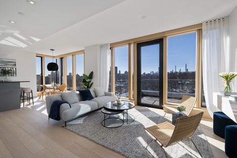 ONMIDDELLIJKE BEZETTING. Introductie van 145 Central Park North, een luxebepalend condominium waar bewoners genieten van het beroemdste park van de stad terwijl het zich voor hen ontvouwt. Met hoogwaardige afwerkingen en een verleidelijk uitzicht op ...