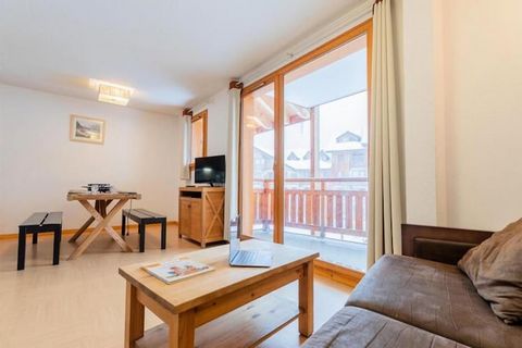 Nestled in the scenic resort of Les Orres, this apartment offers a perfect mountain getaway, just a 20-minute drive from the picturesque Lake Serre-PonÃ§on. Ideal for nature lovers, the residence is perfectly situated for hiking adventures in the Ecr...