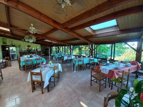 Discover an exceptional opportunity in the heart of the Périgord region: a beautiful inn boasting a spacious reception hall accommodating up to 80 guests. With a generously sized, fully equipped kitchen and professional-grade equipment, this property...