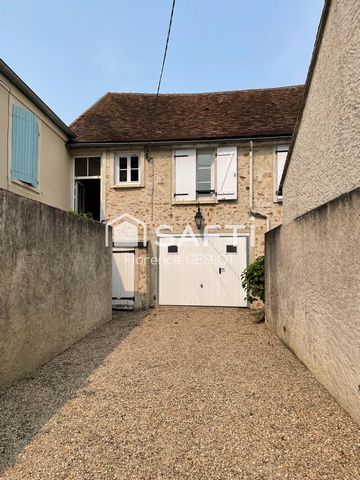 A BONNELLES MAISON DE VILLE AVEC JARDIN