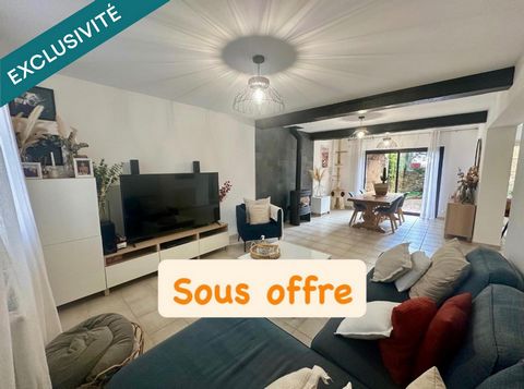 Maison de ville entièrement rénovée d'environ 150m² avec garage et cours intérieure.