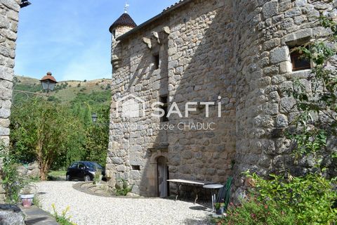 Château du XIIIème siècle, Dépendances30 mm Des Vans