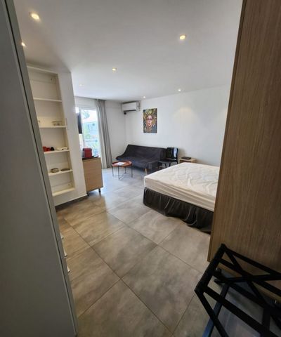 A saisir- studio coup de coeur St François 156000 euros
