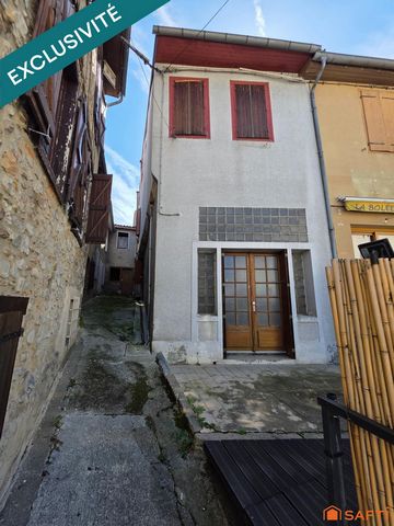 Maison atypique avec charme à réinventer en Plein Aspet