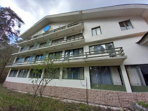 EXCLUSIVE only with the Property Center you can buy a resort residential building, located in the Residential Complex. Pazardzhik, gr. Peshtera, St. Konstnatin with a total built-up area of 876 sq.m and 15 decares of right to build in the 50-meter fo...