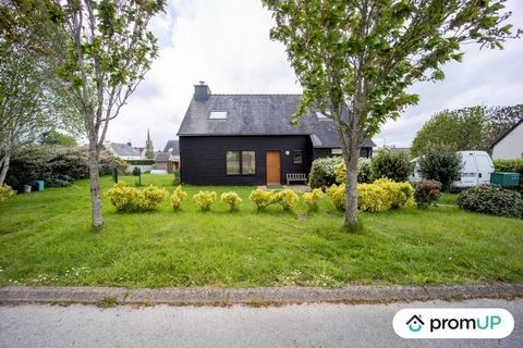Welcome to all of you! Are you looking for a dream home that combines peaceful surroundings and amenities nearby? We've got you covered! Let us introduce you to this magnificent detached house dating from 2004. With its single floor and its surface l...
