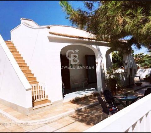 Coldwell Banker, offers for sale, villa in perfect Mediterranean style just 100 meters from the sea on the coast north of Brindisi between sandy coves interspersed with stretches of cliffs and in the center of the most famous seaside resorts such as ...