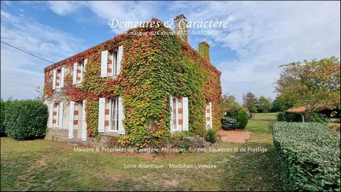 Residences & Caractère presents this Bourgeois House - Master's House from the 1900s, offering good comfort on 185m2 of living space and having a beautiful garden / pleasure ground with well and 2 outbuildings of approx. 80m2 and 18m2 for multiple pr...