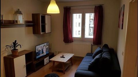 OBJECT DESCRIPTION Newly renovated, whole apartment with wooden parquet. Non-smoking apartment with bedroom, living room/dining area, kitchen, shower room. The apartment is furnished. TV, washing machine in the basement, vacuum cleaner available. Own...