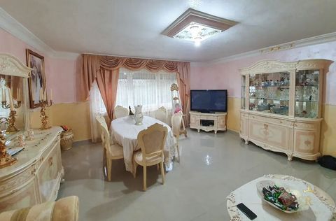 Representative apartment in a preferred residential area. You can find details about Sinthern / Brauweiler on Google. The apartment consists of the entrance area and hall, kitchen, living room, bathroom with shower and tub, storage and a children's r...