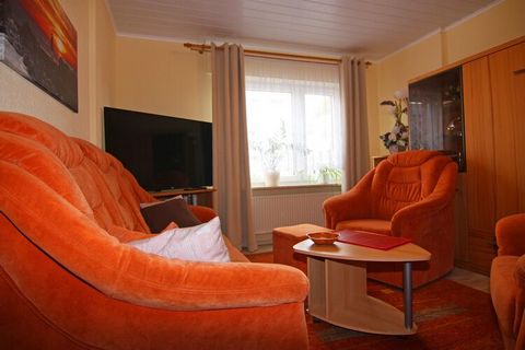 Small, cozy apartment house with only 4 residential units centrally and quietly located in Büsum, the gateway to the Wadden Sea World Heritage Site. Your landlord will welcome you personally and you will find a lovingly and well-equipped holiday apar...