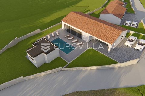 In Kršan, only 9 km from Labin, known for its medieval castle around which a settlement began to form, and today many beautiful villas can be found there, there is also this neat building plot of 875 m2 on which the construction of a single-storey ho...