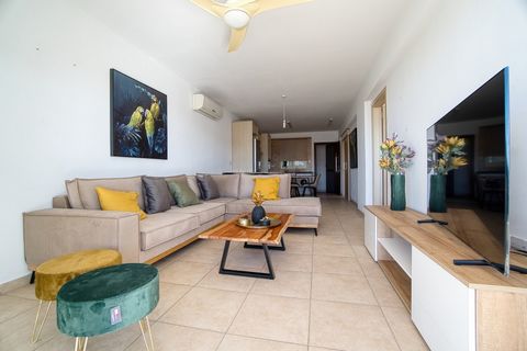 Luxury 3 Bedrooms 2 Bathrooms Apartment located in the countryside of Konia. It enjoys the atmosphere of the village centre at walking distance, including tavernas, small shops, pharmacy, schools, vet, traditional buildings and green. City life and a...