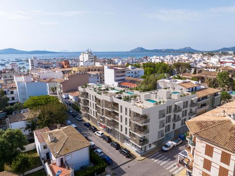 Modern apartment with private parking and community facilities in Puerto Pollensa We are pleased to offer this apartment for sale, set within a new development of 15 new homes, just a few metres from the beach in Puerto Pollensa. Apartments of this d...