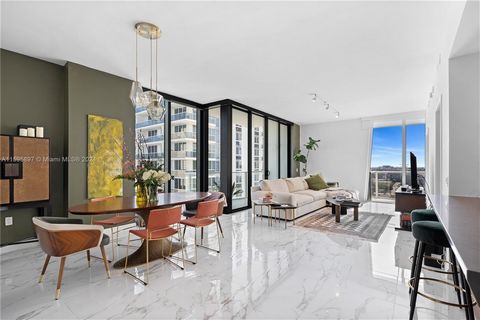 Nestled in the heart of Edgewater, this meticulously crafted 2-bedroom, 2-bath apartment apartment exudes refined elegance. The captivating water views and an overflow of natural light throughout the living space offers an inviting ambiance for both ...