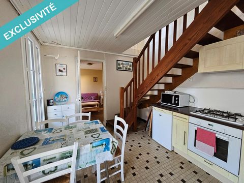 Dans un quartier recherché à La Baule, proche commerces, gare et plage, maison de 45 m2 environ comprenant une cuisine, un salon, une salle d'eau et un wc indépendant. L'étage comprend une mezzanine pouvant faire office de chambre ou de bureau et une...