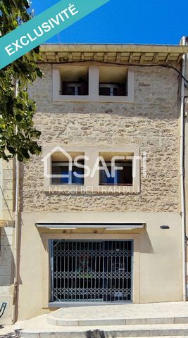 Located in the city center of Poussan, this building represents an excellent investment opportunity with a potential rental profitability close to 5% net. The building consists of a 48 m² commercial premises on the ground floor, currently rented, wit...