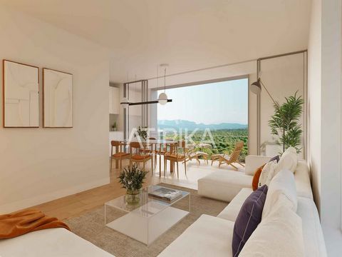 This apartment is part of an exclusive development of newly constructed homes, located in a setting surrounded by green areas. Residents have the privileged opportunity to enjoy a wide variety of amenities, including a communal swimming pool, a paddl...